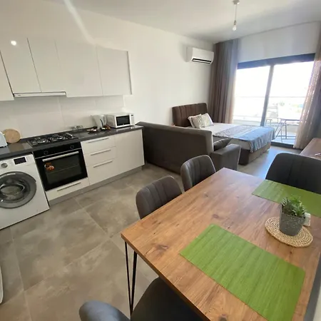 Apartment Caesar & - - Amelius
