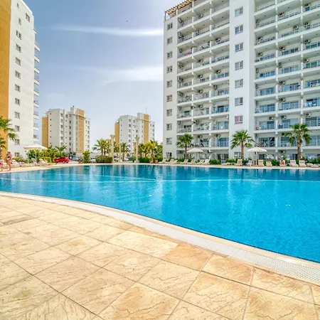Apartment Caesar & - - Amelius