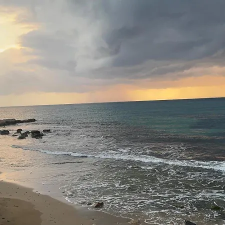 Caesar & - - Amelius