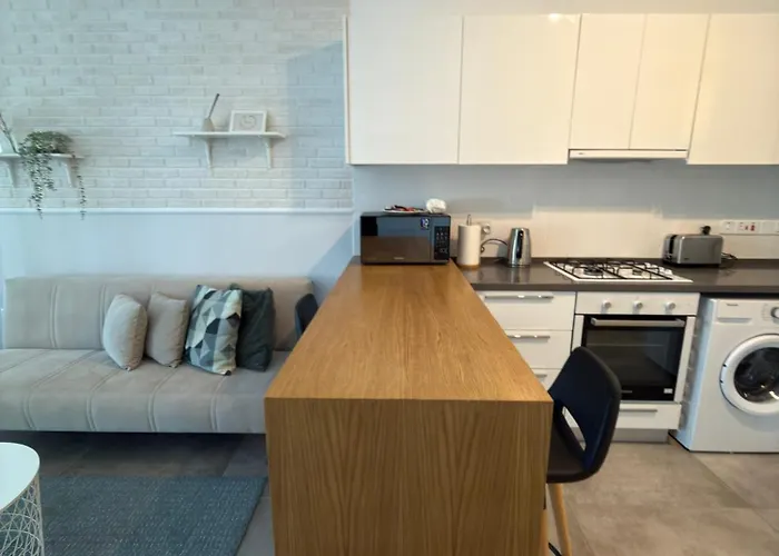 Caesar & - Διαμέρισμα *